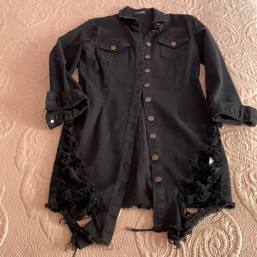 Fashion nova jean rip dress.